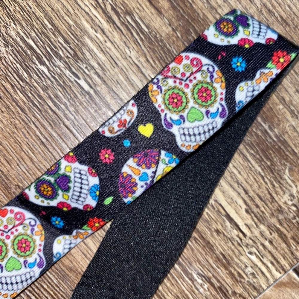 NEW SUGAR SKULL EYEGLASS HOLDER CHAIN NECK NEOPREN